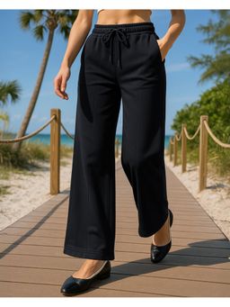 Bewakoof - Women's Black Relaxed Fit Track Pants
