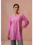 Pink color option, Sold out, Currently selected