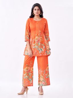 Amchoor - Women Orange Cotton Floral Kurti with Pant