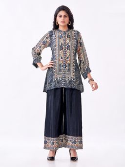 Amchoor - Women Blue Crepe Floral Kurta with Pant
