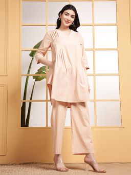 Deebaco - Women Peach Cotton Solid Tunic with Pant