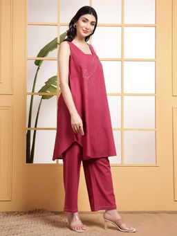 Deebaco - Women Pink Cotton Embroidered Tunic with Pant