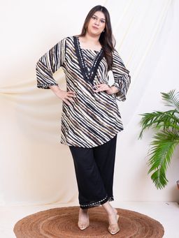 Deebaco - Women Black Rayon Stripes Kurti with Palazzo