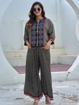 KAFTANIZE - Women Black Viscose Rayon Embellished Tunic with Palazzo