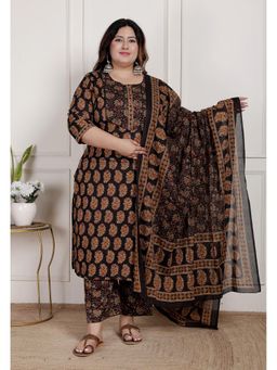 Swasti - Women Black Cotton Floral Kurta with Pant and Dupatta