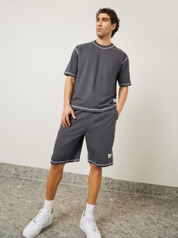 Styli - Oversized Contrast Overlock Terry Grey T-Shirt & Shorts Co-Ords (Set of 2)