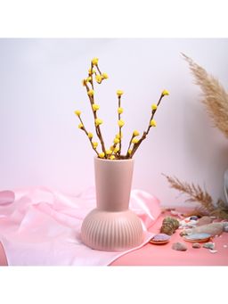 Voncasa - Ceramic Peach color Ribbed Pattern Flower Vase for Living Room