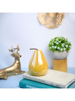 Voncasa - Decorative Ceramic Yellow color Pear Design Pattern
