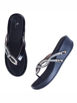 XE Looks - Classic Design Stunning and Comfortable Platform Slippers