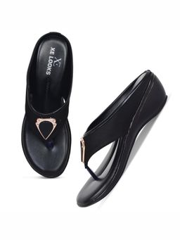 XE Looks - Classy and Timeless Comfortable Cushion Flat Slippers