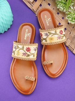 XE Looks - Stylish Fancy And Attractive Flat Slipper