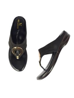 XE Looks - Alluring and Elegant Buckle Design Comfort Cushion Flat Slippers