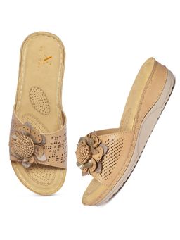 XE Looks - Graceful Flower And Lazer Design Comfortable Doctor Slippers