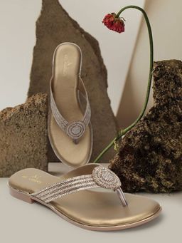 XE Looks - Chic and Elegant Ethnic Design Flat Slippers