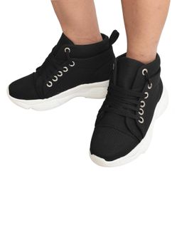 XE Looks - Hip And Trendy Stylish Comfortable Sneakers