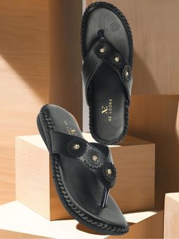 XE Looks - Sophisticated And Classic Flower Design Soft Cushion Doctor Slippers