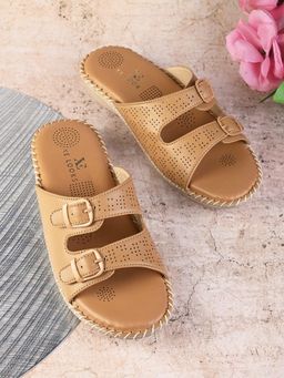 XE Looks - Attractive and Stunning Laser Design Soft Doctor Slippers