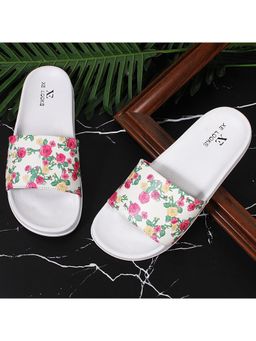 XE Looks - White Flowery Print Stylish And Leisurely Sliders
