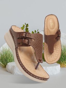 XE Looks - Brown Graceful And Durable Buckle Design Doctor Sandal
