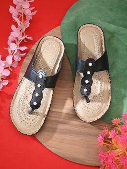 XE Looks - Classic and Graceful Pearly Design Doctor Slippers