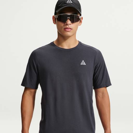 Nike ACG 'Solar Chase' - Men's Dri-FIT ADV Trail Running Top