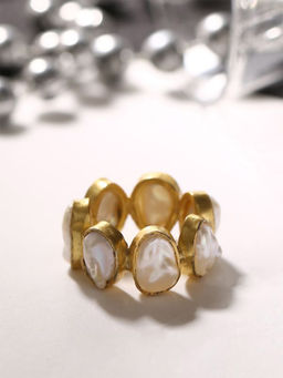Mitali Jain - Charlotte Gold Pearl Band Ring (11)