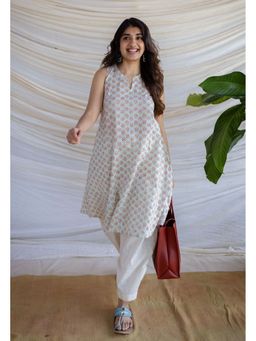 The Indian Ethnic Co. - Zeeya Powder Blue Sanganeri Cotton A Line Kurta