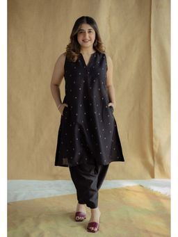 The Indian Ethnic Co. - Nida Black Ajrakh Chanderi Silk A Line Kurta