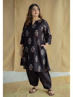 The Indian Ethnic Co. - Daksha Black Ajrakh Chanderi Silk A Line Kurta