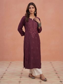 House of Chikankari - Hoc Women Purple Rayon Chikankari Kurta