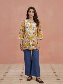 House of Chikankari - Hoc Women Yellow Mulmul Chikankari Short Kurta