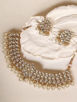 OOMPH - Gold Kundan & Pearls Jadau Ethnic Choker Necklace Set