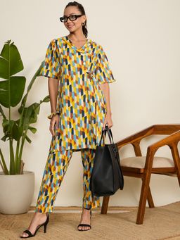 WineRed - Women Abstract Print Yellow and Co-Ord Set