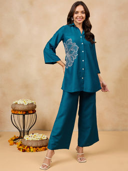 WineRed - Women Solid Flower Embroidery Blue Co-Ord Set