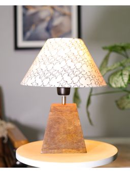 Homesake - Pyramid Table Lamp Wood Cone star shade