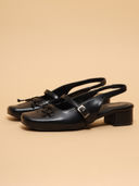 Black color option, Currently selected