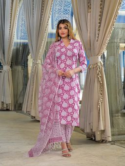 Divena - Pink Floral Printed Cotton Straight Kurta with Pant and Dupatta