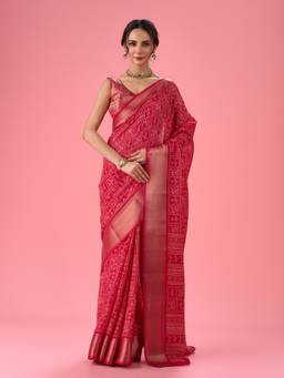 Mohey - Women Radiant Printed Pink Saree