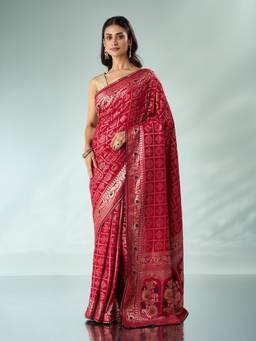 Mohey - Women Red Silk Banarasi Mirror Work Saree
