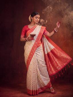 Sareemall - Women's Banarasi Silk White Woven Designer Saree