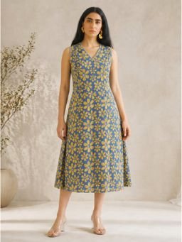 Kami Kubi - A-Line Floral Mock Wrap Cotton Check Piping And V-Neck Detail Blue Dress
