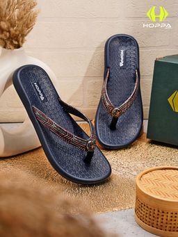 HOPPA - Navy Blue Round Toe Flipflops