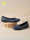Navy Blue color option