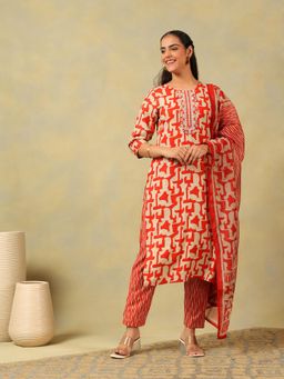 Mamicha - Rust Advika Crimson Abstract Kurta with Pant and Dupatta