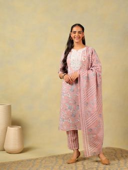 Mamicha - Pink Sanaya Rose Floral Kurta with Pant and Dupatta