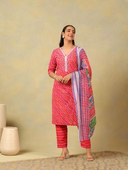 Mamicha - Red Crimson Kurta with Pant and Dupatta