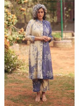 Paulmi & Harsh - Women Purple Chanderi Mandarin Neck Kurta with Pant, Slip, Scaff