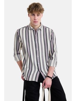 Snitch - Off-White Stripes Full Sleeves Regular Casual Shirt for Men