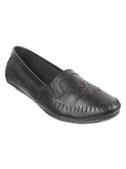 Metro - Womens Black Flat BallerinasMetro Solid Black Ballerinas