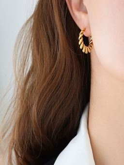 AQUASTREET - 18K Gold Plated Waterproof Anti-Tarnish Spiral Half-Hoop Earrings
